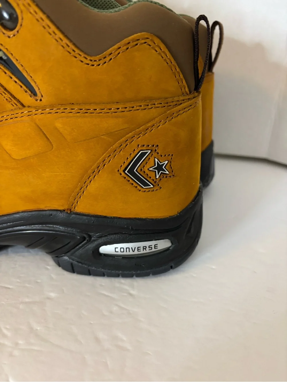 Converse C4388 Static Dissipating SD Work Boots Tan Men’s 9W